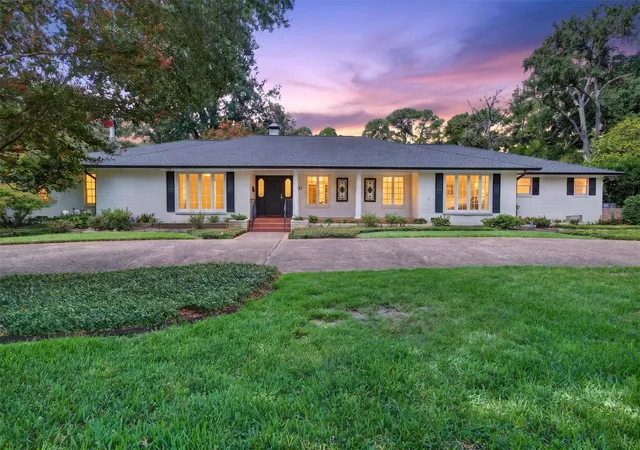 Single family home for sale at 702 Mulberry Dr, Athens, TX 75751 | MLS# 21390754