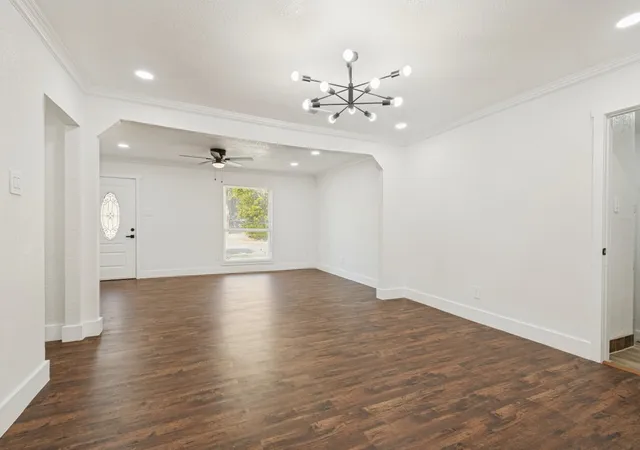 Photo 3 of Single family home for sale at 1528 Priscilla Ln, Irving, TX 75061 | MLS# 21390856 | Listing updated on 2026-09-19