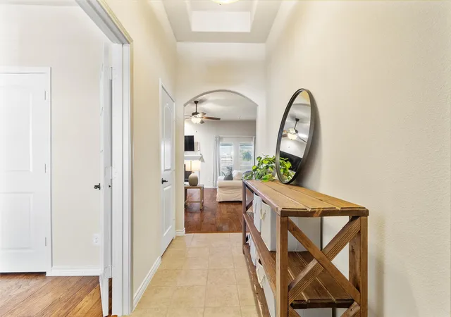 Photo 4 of Single family home for sale at 400 Acadia Ln, Forney, TX 75126 | MLS# 21390929 | Listing updated on 2026-09-19