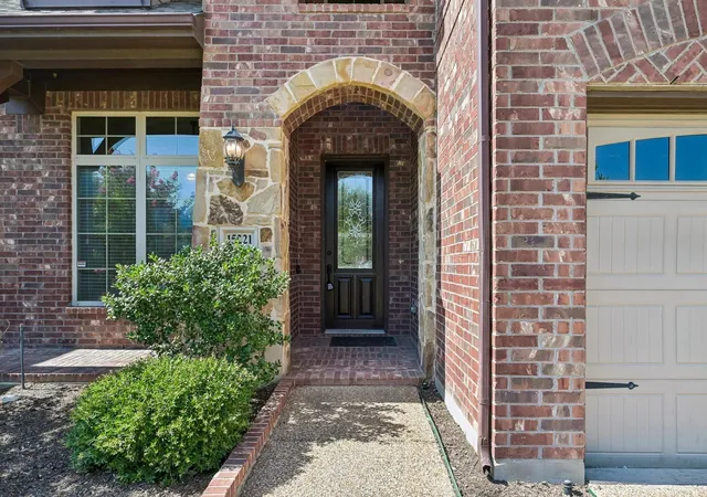 Photo 2 of Single family home for sale at 15221 Mount Evans Dr, Little Elm, TX 75068 | MLS# 21390939 | Listing updated on 2026-09-19