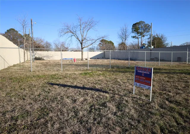 Photo 2 of Land for sale at 4208 N B Main St, Joshua, TX 76058 | MLS# 21388852 | Listing updated on 2026-09-22