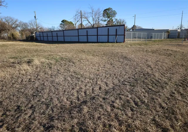 Photo 3 of Land for sale at 4208 N B Main St, Joshua, TX 76058 | MLS# 21388852 | Listing updated on 2026-09-22