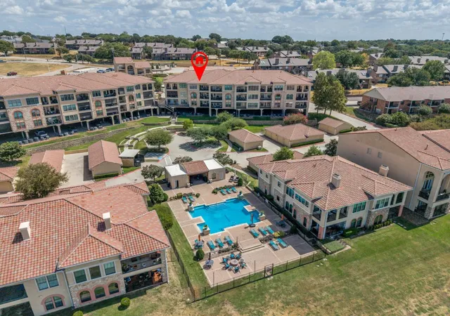 Photo 3 of Condo for sale at 2149 Portofino Dr, Rockwall, TX 75032 | MLS# 21389726 | Listing updated on 2026-10-01