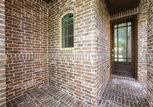 Photo 2 of Single family home for sale at 1004 Friesian Ln, Aubrey, TX 76227 | MLS# 21390041 | Listing updated on 2026-10-09