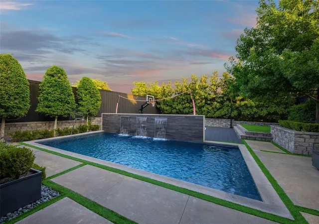 Photo 3 of Mansion for sale at 6159 Norwood Dr, Frisco, TX 75034 | MLS# 21390999 | Listing updated on 2026-09-20