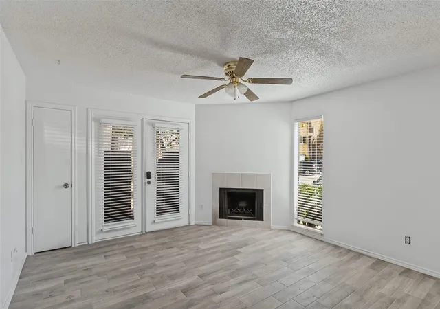 Photo 3 of Condo for sale at 9807 Walnut St #D105, Dallas, TX 75243 | MLS# 21390984 | Listing updated on 2026-09-21