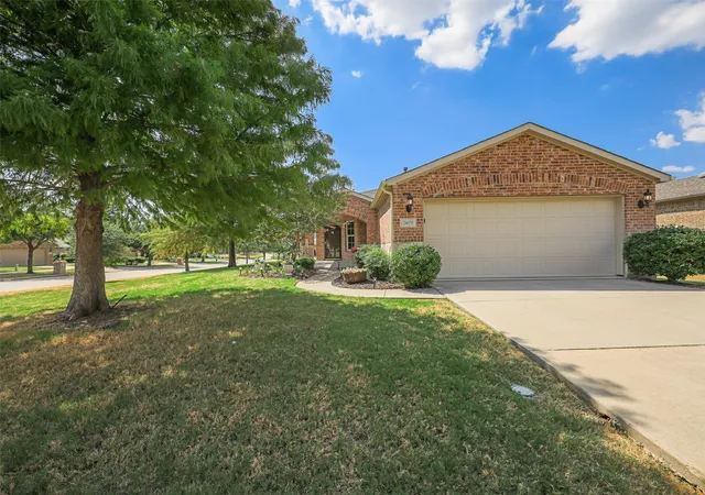 Photo 1 of Single family home for sale at 7409 Kite Ln, Frisco, TX 75036 | MLS# 21388082 | Listing updated on 2026-09-21