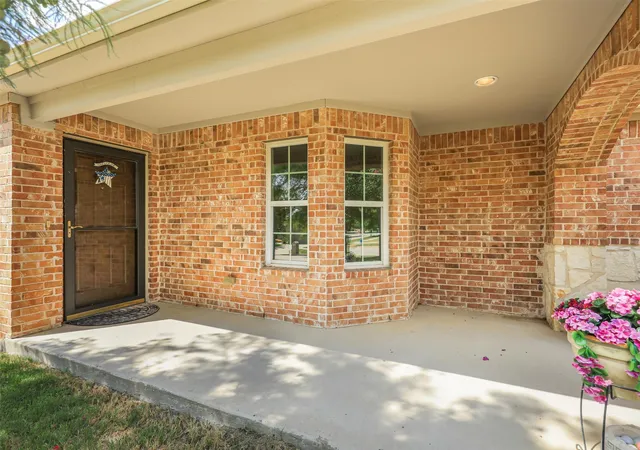 Photo 3 of Single family home for sale at 7409 Kite Ln, Frisco, TX 75036 | MLS# 21388082 | Listing updated on 2026-09-21