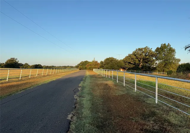 Photo 3 of Single family home for sale at 177 County Rd 3341 N, Sulphur Springs, TX 75482 | MLS# 21391067 | Listing updated on 2026-09-26