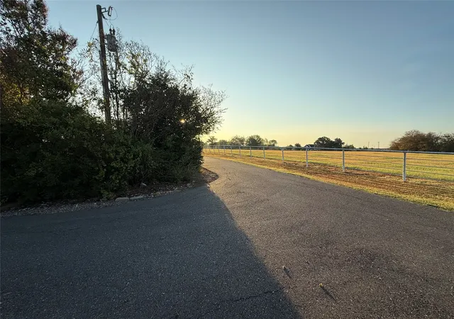 Photo 4 of Single family home for sale at 177 County Rd 3341 N, Sulphur Springs, TX 75482 | MLS# 21391067 | Listing updated on 2026-09-26
