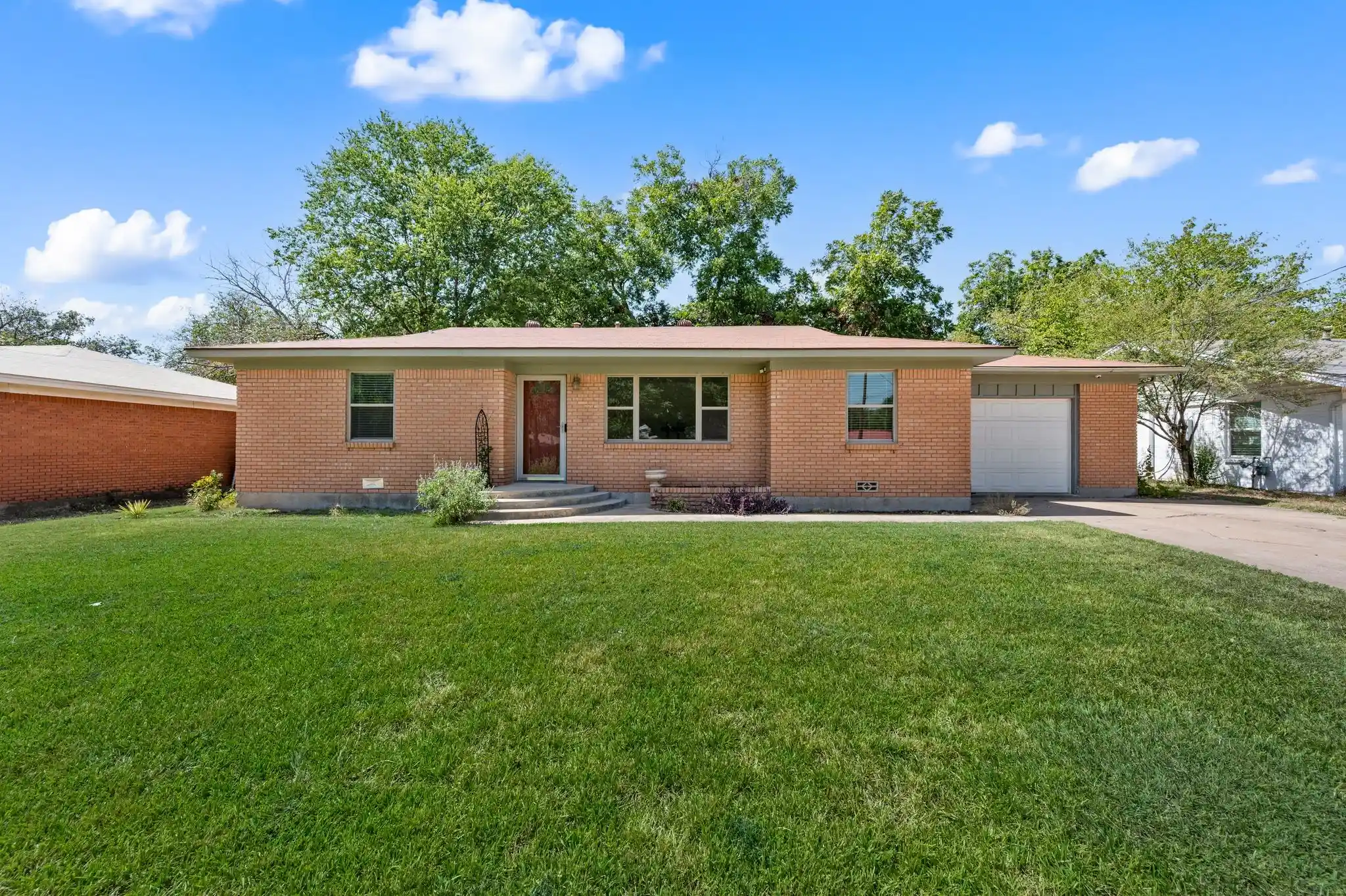Photo 1 of Sale Pending at 1134 Usher St, Benbrook, TX 76126 | MLS# 21390165 | Listing updated on 2026-10-14
