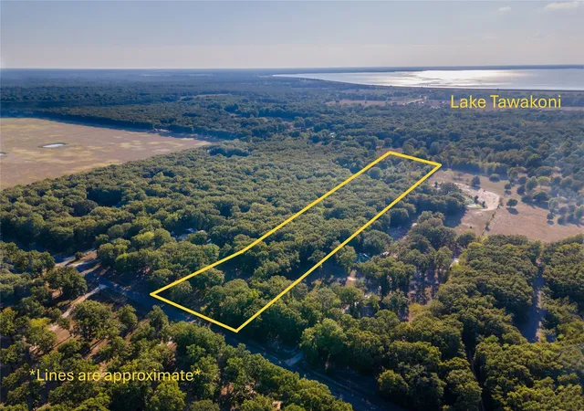 Photo 2 of Sale Pending at 217 Rs County Rd 1399, Point, TX 75472 | MLS# 21391075 | Listing updated on 2026-10-02