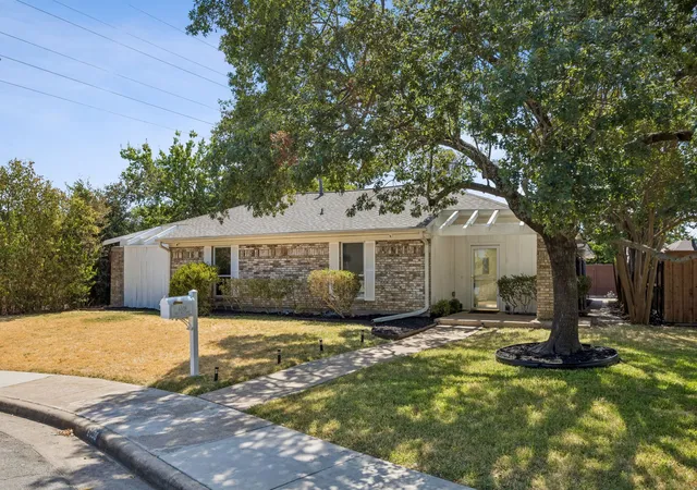 Photo 1 of Single family home for sale at 6038 Blue Mist Ln, Dallas, TX 75248 | MLS# 21386600 | Listing updated on 2026-09-26