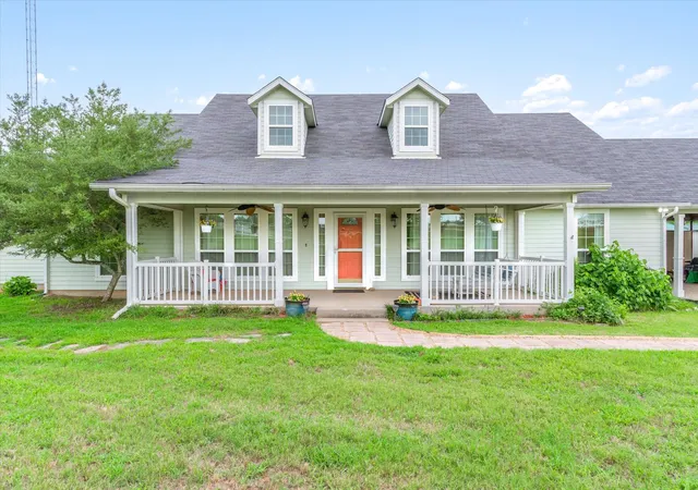 Single family home for sale at 11286 Fm 17, Grand Saline, TX 75140 | MLS# 21391127