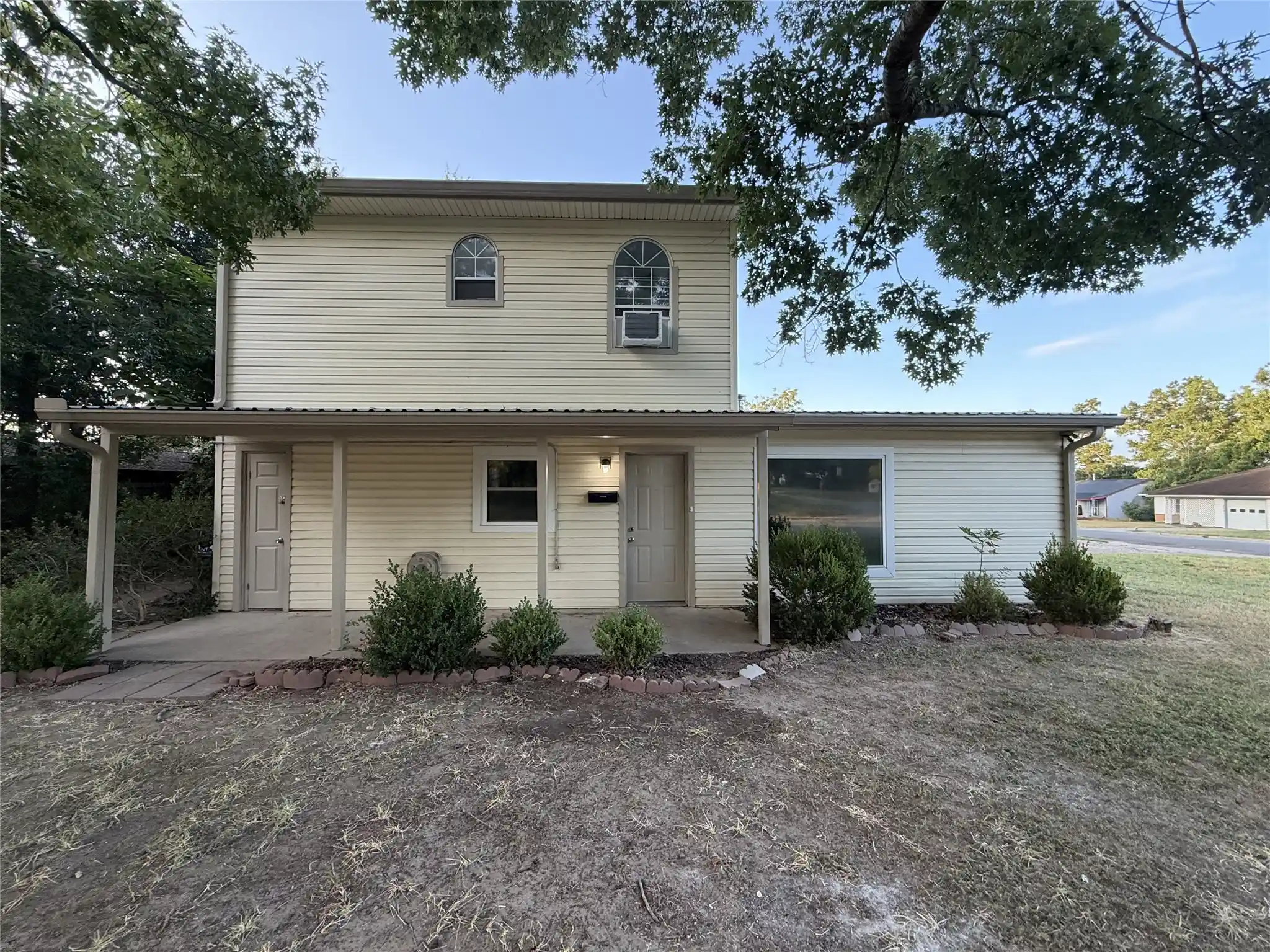 Photo 1 of Single family home for sale at 1405 Highland Ave, Rockdale, TX 76567 | MLS# 21391124 | Listing updated on 2026-10-23