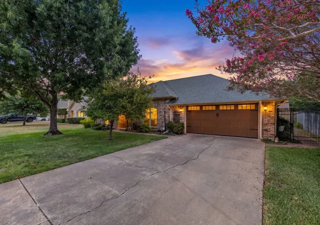 Photo 1 of Single family home for sale at 1200 April Dr, Sulphur Springs, TX 75482 | MLS# 21385775 | Listing updated on 2026-10-02