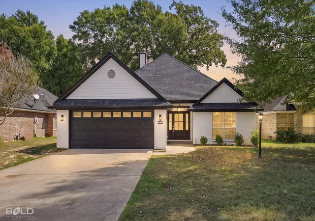 Photo 2 of Sale Pending at 115 Red Fox Cir, Haughton, LA 71037 | MLS# 21391184 | Listing updated on 2026-09-28