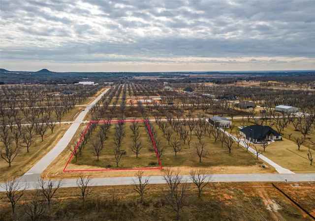 Photo 1 of Sale Pending at 1201 Mooney Dr, Granbury, TX 76049 | MLS# 21390981 | Listing updated on 2026-10-02