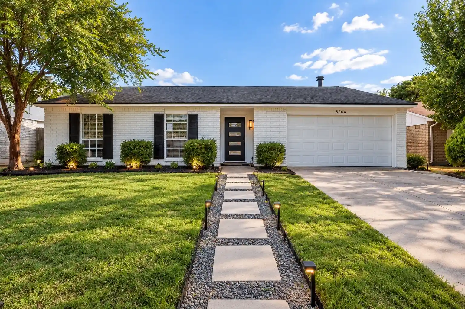 Photo 1 of Single family home for sale at 5208 Knox Dr, The Colony, TX 75056 | MLS# 21390835 | Listing updated on 2026-10-27