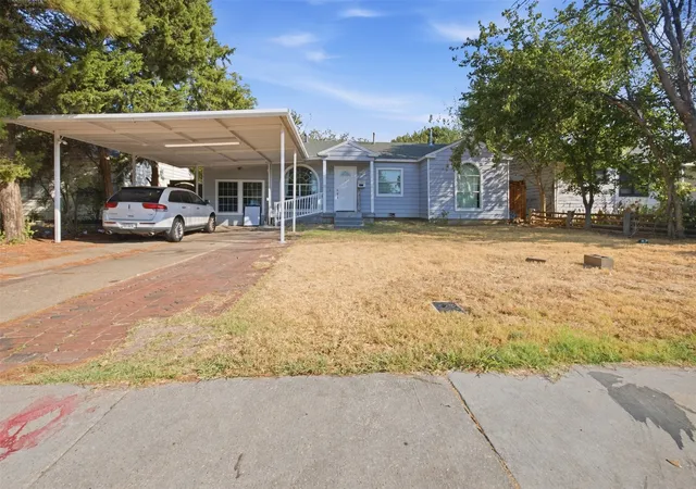Photo 1 of Single family home for sale at 1801 Garden Oaks Dr, Irving, TX 75061 | MLS# 21391224 | Listing updated on 2026-09-20