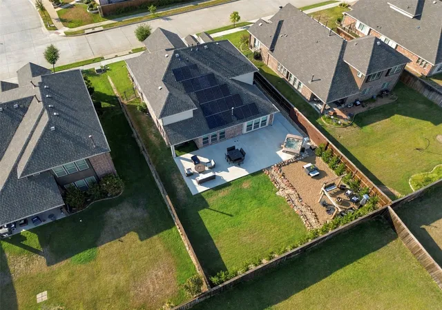 Photo 4 of Single family home for sale at 1515 Eminence Ln, Wylie, TX 75098 | MLS# 21390971 | Listing updated on 2026-10-09