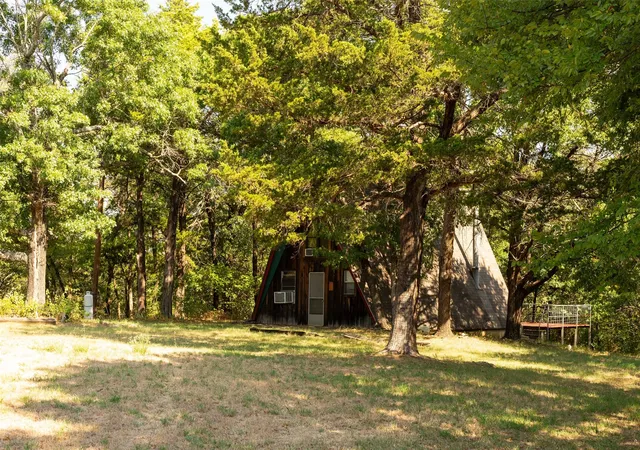 Photo 1 of Land for sale at Tbd N Tiffany Ln, Whitesboro, TX 76273 | MLS# 21391294 | Listing updated on 2026-09-28