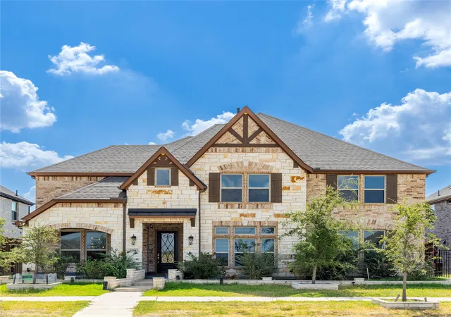 Photo 1 of Single family home for sale at 11811 Great Trl, Frisco, TX 75035 | MLS# 21391386 | Listing updated on 2026-10-09