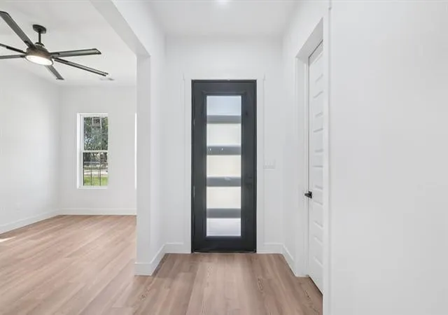 Photo 2 of Single family home for sale at 2936 Henry Rd, Lancaster, TX 75134 | MLS# 21383343 | Listing updated on 2026-09-21