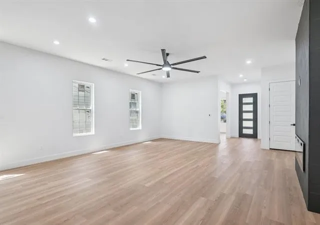 Photo 3 of Single family home for sale at 2936 Henry Rd, Lancaster, TX 75134 | MLS# 21383343 | Listing updated on 2026-09-21