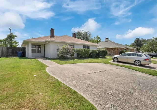 Single family home for sale at 9672 & 9674 Windy Ridge Rd, Frisco, TX 75033 | MLS# 21391471 | Listing updated on 2026-09-25