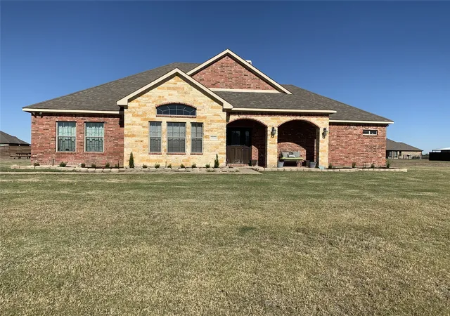 Photo 1 of Single family home for sale at 2700 Jessica Way Ln, Royse City, TX 75189 | MLS# 21365175 | Listing updated on 2026-09-21