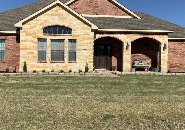 Photo 2 of Single family home for sale at 2700 Jessica Way Ln, Royse City, TX 75189 | MLS# 21365175 | Listing updated on 2026-09-21