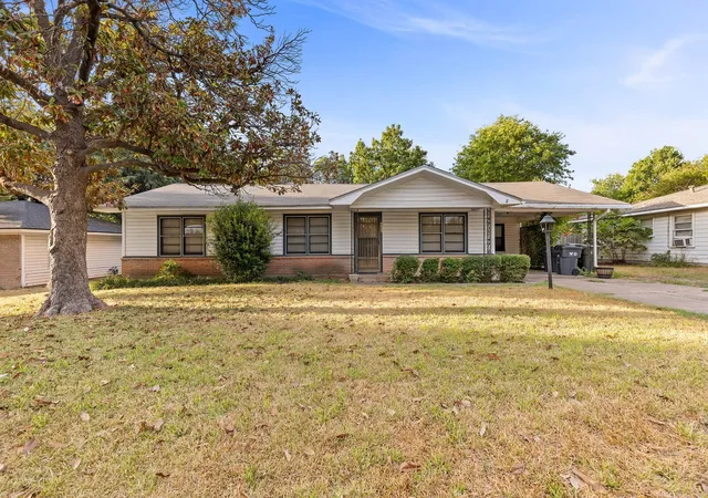 Photo 1 of Single family home for sale at 3300 Wynmore Dr, Waco, TX 76706 | MLS# 21391540 | Listing updated on 2026-09-23