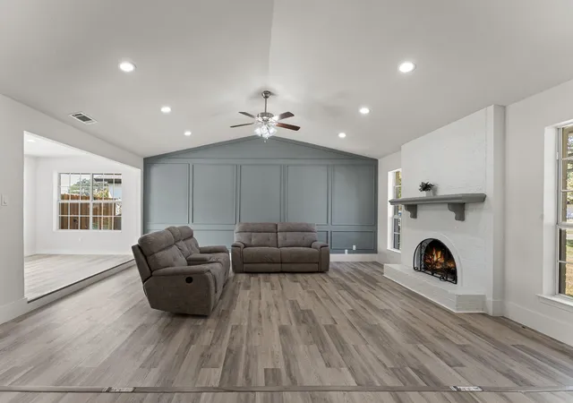 Photo 3 of Single family home for sale at 1714 Baylor Dr S, Richardson, TX 75081 | MLS# 21391601 | Listing updated on 2026-10-09