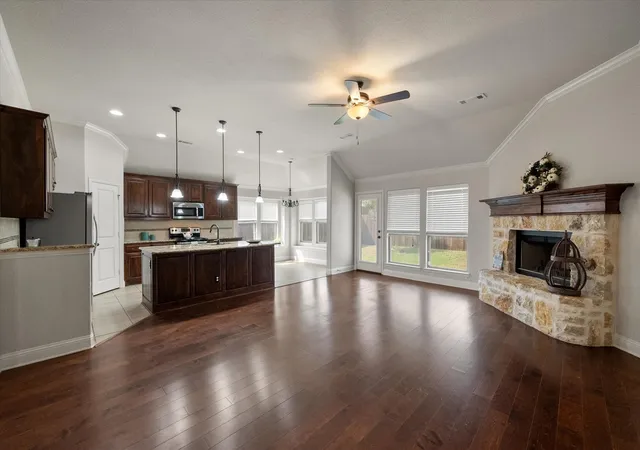 Photo 3 of Single family home for sale at 217 Cambridge St, Waxahachie, TX 75165 | MLS# 21387348 | Listing updated on 2026-10-04