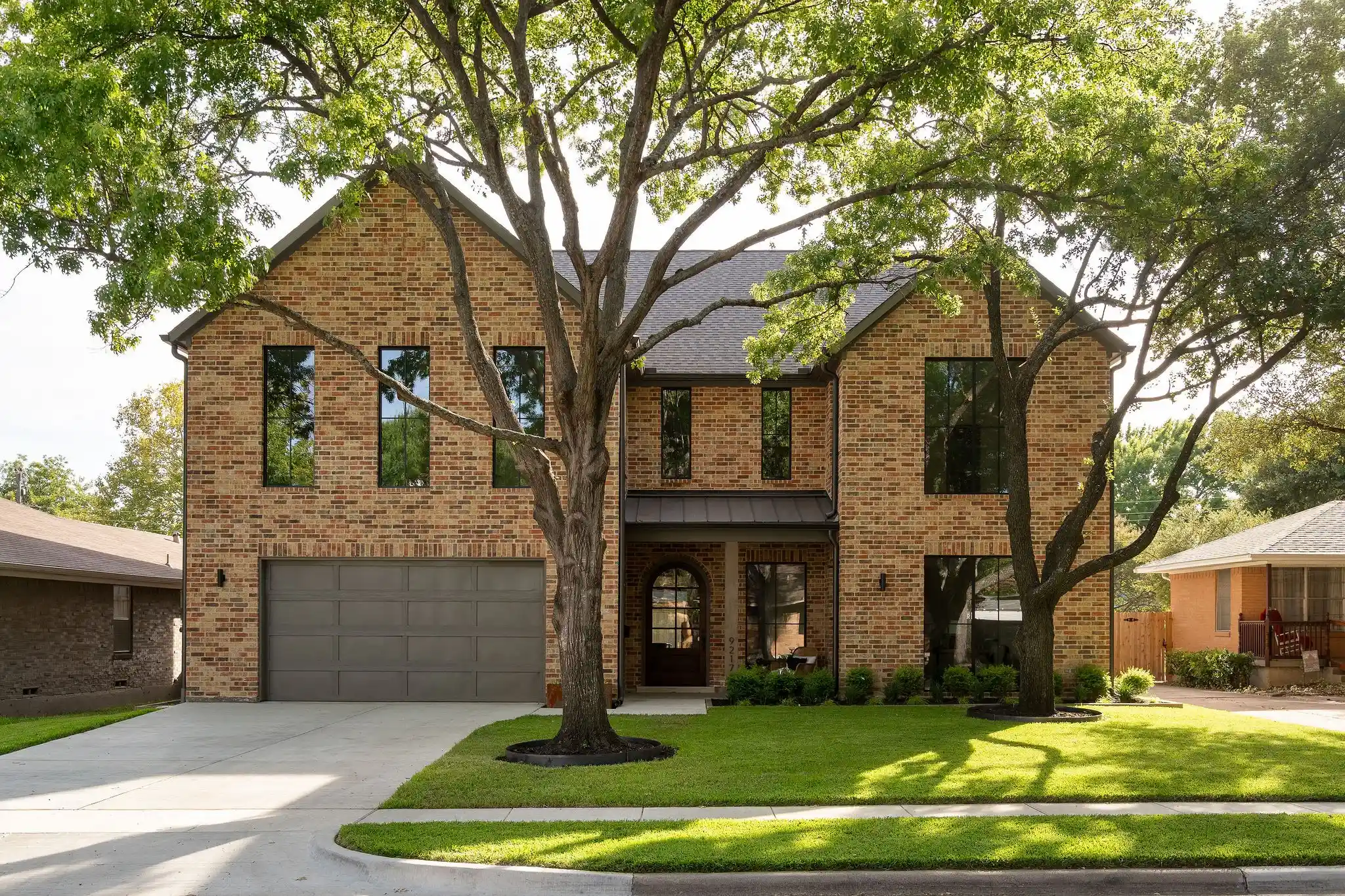 Photo 1 of Single family home for sale at 9217 Livenshire Dr, Dallas, TX 75238 | MLS# 21391657 | Listing updated on 2026-10-25