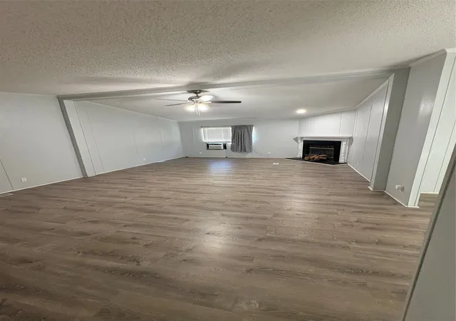 Photo 3 of Manufactured home for sale at 426 E Mckinley Ave, Haughton, LA 71037 | MLS# 21391317 | Listing updated on 2026-09-22
