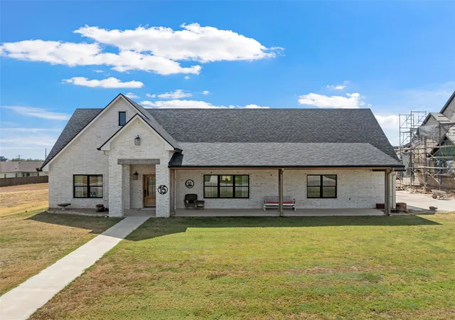 Photo 2 of Single family home for sale at 15 Pareya Cir, West, TX 76691 | MLS# 21391690 | Listing updated on 2026-09-22