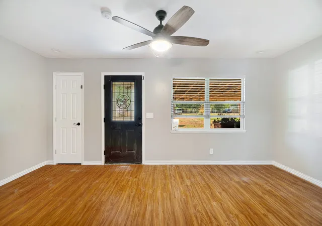 Photo 2 of Sale Pending at 6115 Waggoner St, Reno, TX 75462 | MLS# 21391701 | Listing updated on 2026-09-28