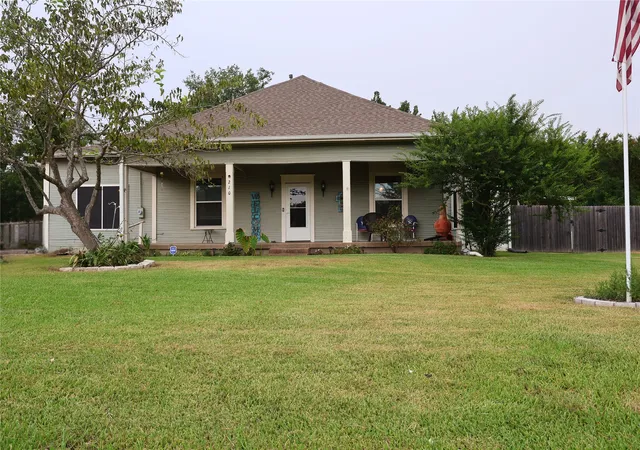 Photo 1 of Single family home for sale at 210 Hopkins, Alba, TX 75410 | MLS# 21391110 | Listing updated on 2026-09-30
