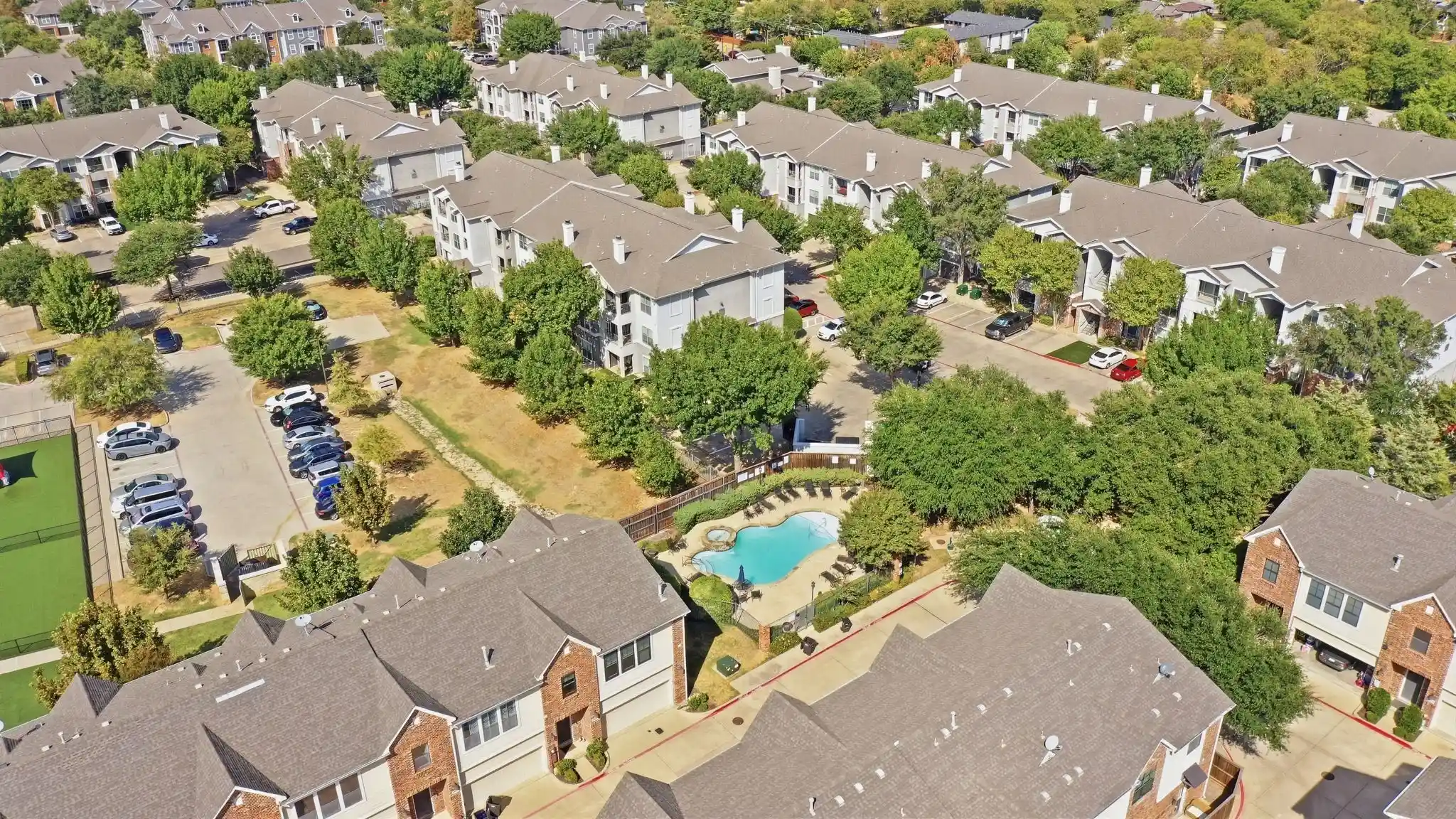 Condo for sale at 3815 Birkdale Dr, Fort Worth, TX 76116 | MLS# 21391206