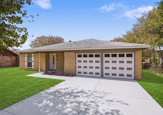 Photo 2 of Single family home for sale at 5921 Jackie Ter, Watauga, TX 76148 | MLS# 21391862 | Listing updated on 2026-09-22