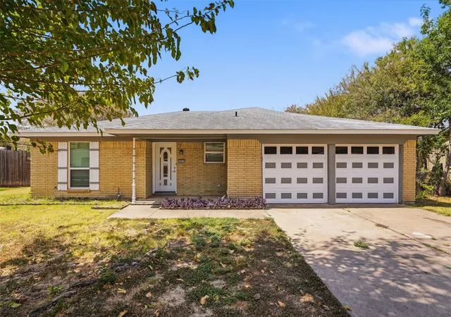 Photo 3 of Single family home for sale at 5921 Jackie Ter, Watauga, TX 76148 | MLS# 21391862 | Listing updated on 2026-09-22