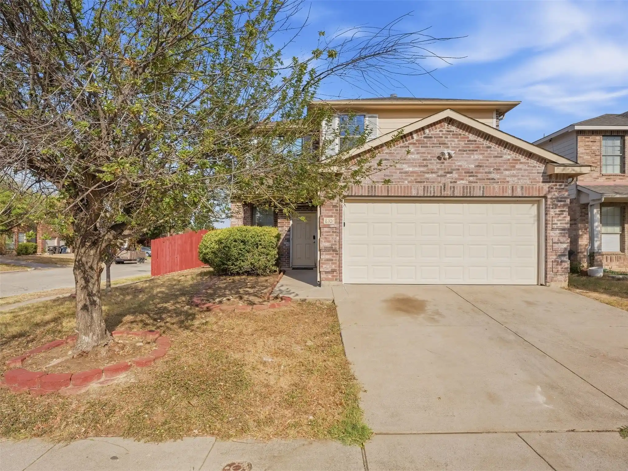 Photo 1 of Single family home for sale at 8101 Southern Pine Way, Fort Worth, TX 76123 | MLS# 21391914 | Listing updated on 2026-10-12