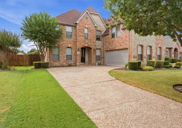Photo 1 of Single family home for sale at 4214 Calloway Dr, Mansfield, TX 76063 | MLS# 21391141 | Listing updated on 2026-10-04