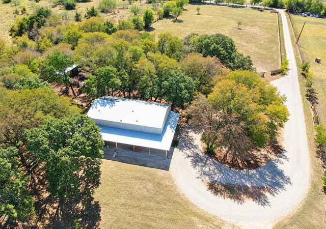 Photo 1 of Single family home for sale at 7245 County Rd 4095, Kaufman, TX 75142 | MLS# 21391941 | Listing updated on 2026-10-07
