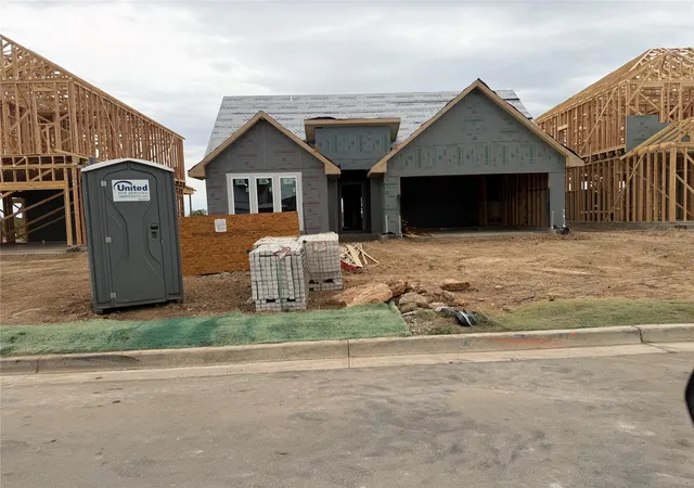 Photo 2 of Single family home for sale at 10304 Altair Dr, Waco, TX 76708 | MLS# 21392007 | Listing updated on 2026-10-01
