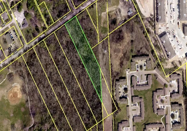 Photo 1 of Land for sale at 2914 Persimmon Rd, Dallas, TX 75241 | MLS# 21392062 | Listing updated on 2026-09-21