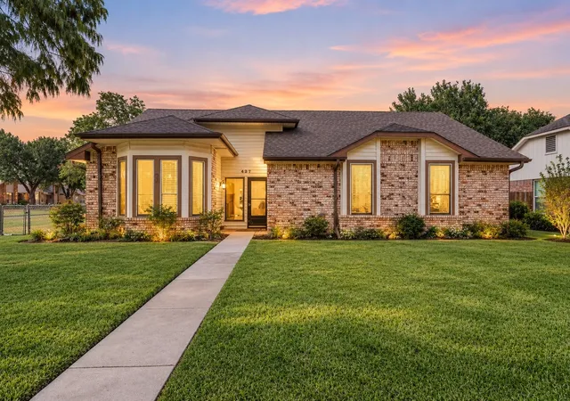 Photo 1 of Single family home for sale at 427 Wheatridge St, Mesquite, TX 75150 | MLS# 21389137 | Listing updated on 2026-09-29