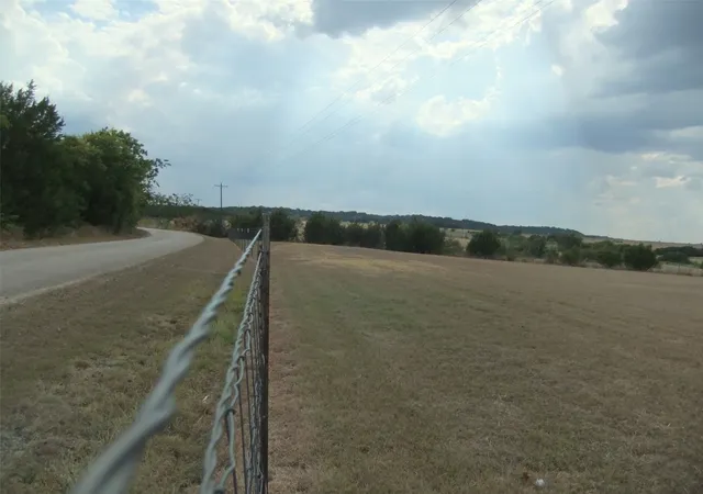 Photo 1 of Land for sale at Tbd Cr 2139, Iredell, TX 76649 | MLS# 21392078 | Listing updated on 2026-09-24